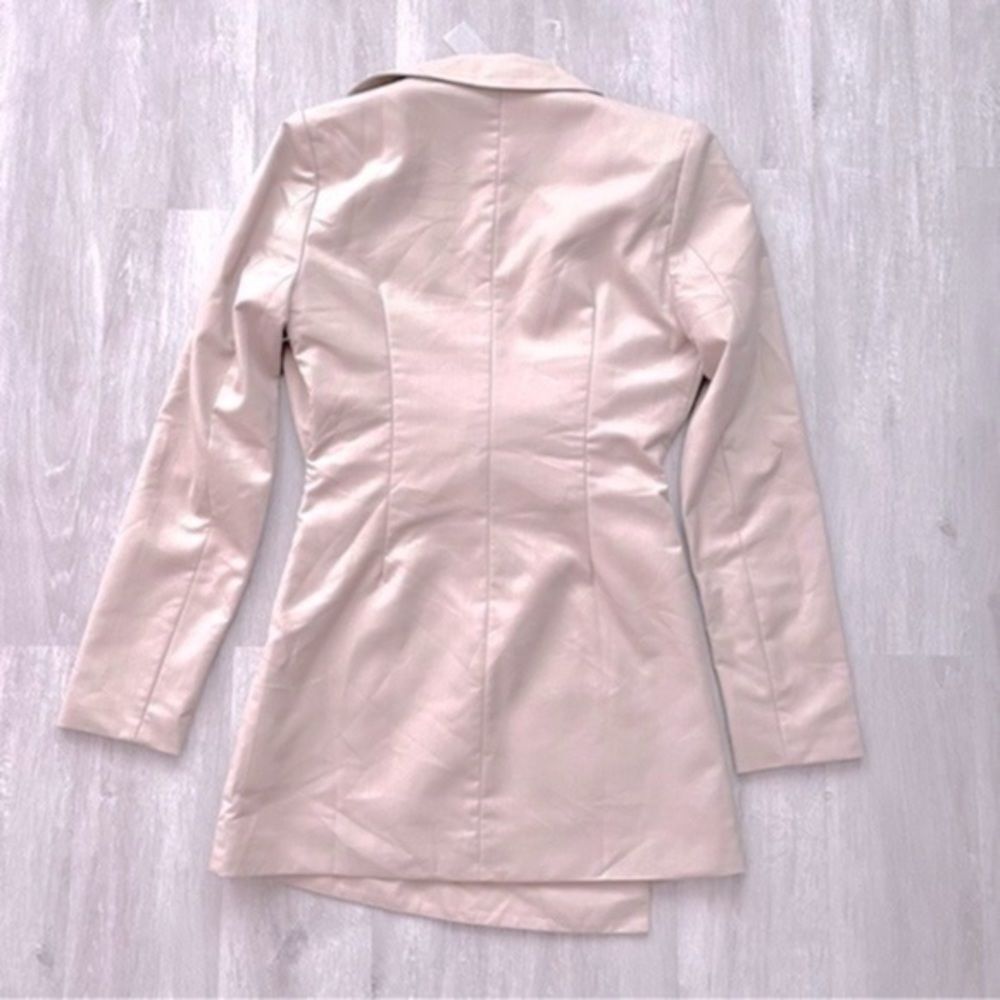 Lioness Women's S NWT Beige Deep Plunge Fitted Long Sleeve Mini Blazer Dress New - Picture 6 of 7